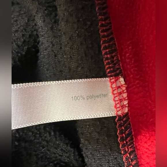 Bold Red and Black Zip-Up Jacket - Picture 2 of 6